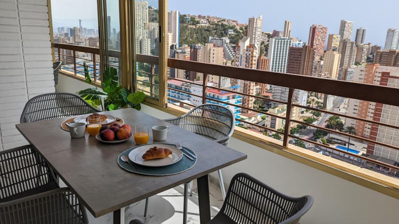 Acuarium Levante Beach Apartment Benidorm Bagian luar foto