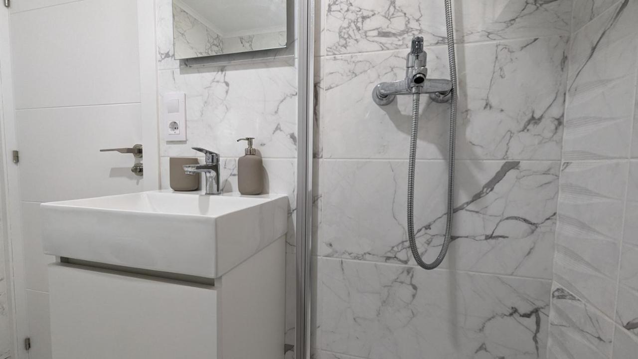 Acuarium Levante Beach Apartment Benidorm Bagian luar foto