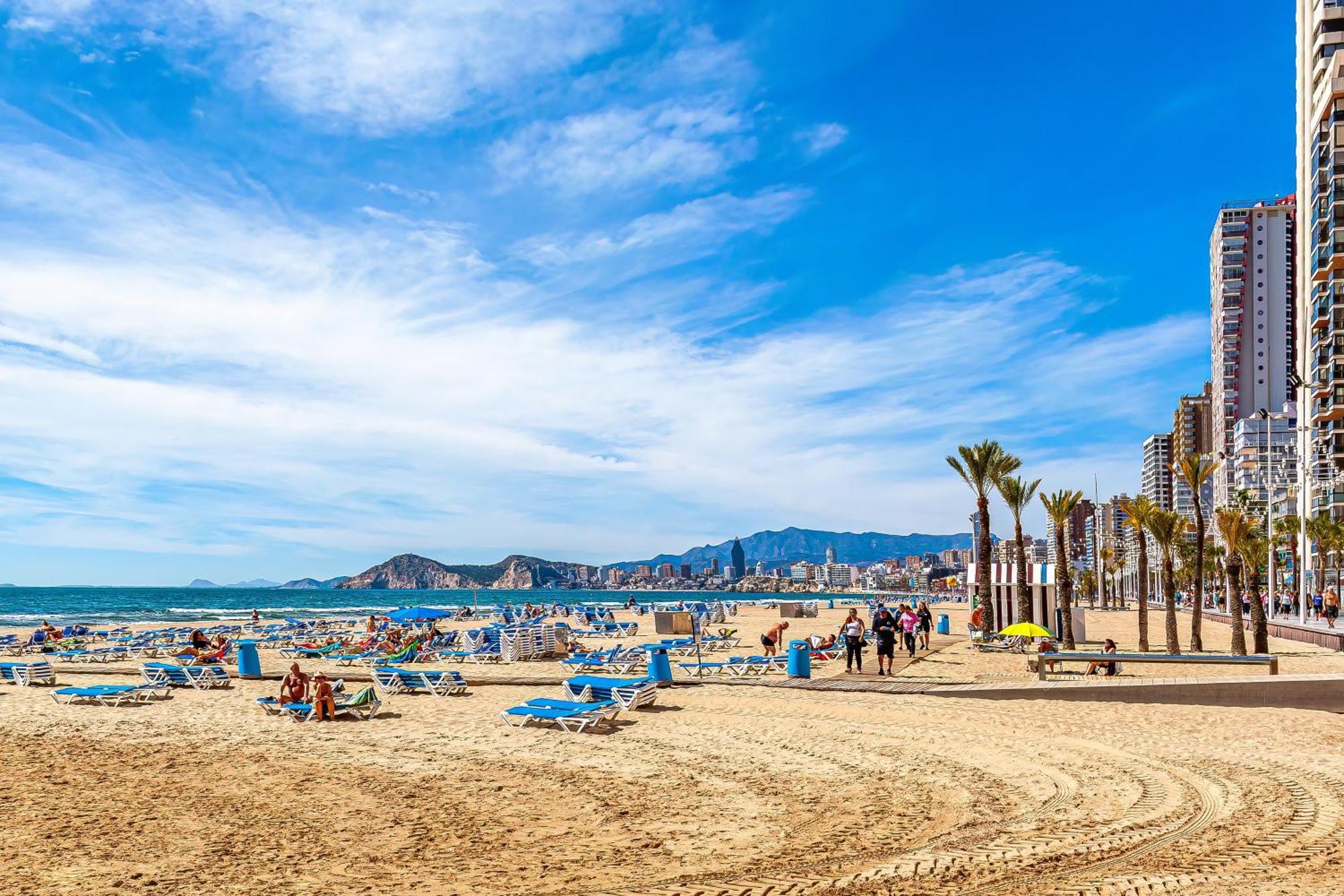 Acuarium Levante Beach Apartment Benidorm Bagian luar foto