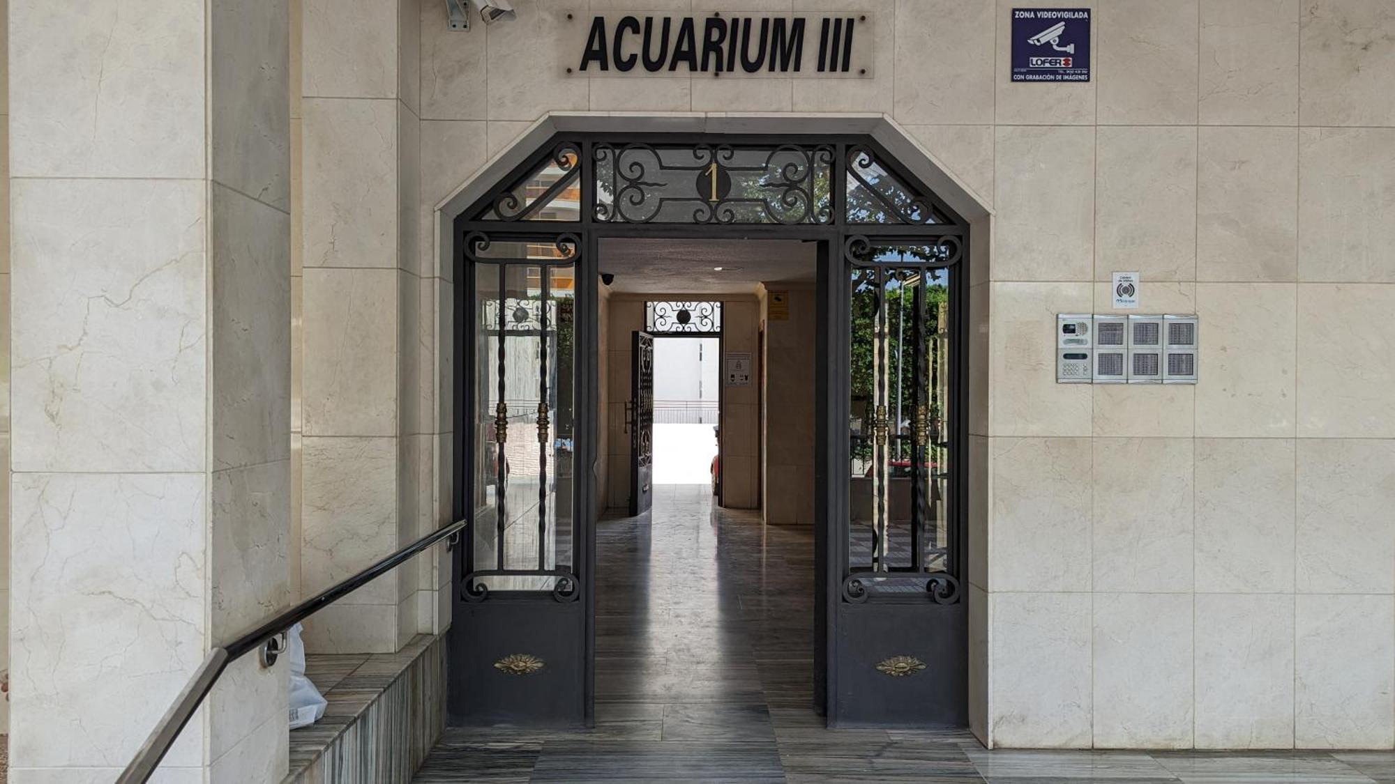 Acuarium Levante Beach Apartment Benidorm Bagian luar foto